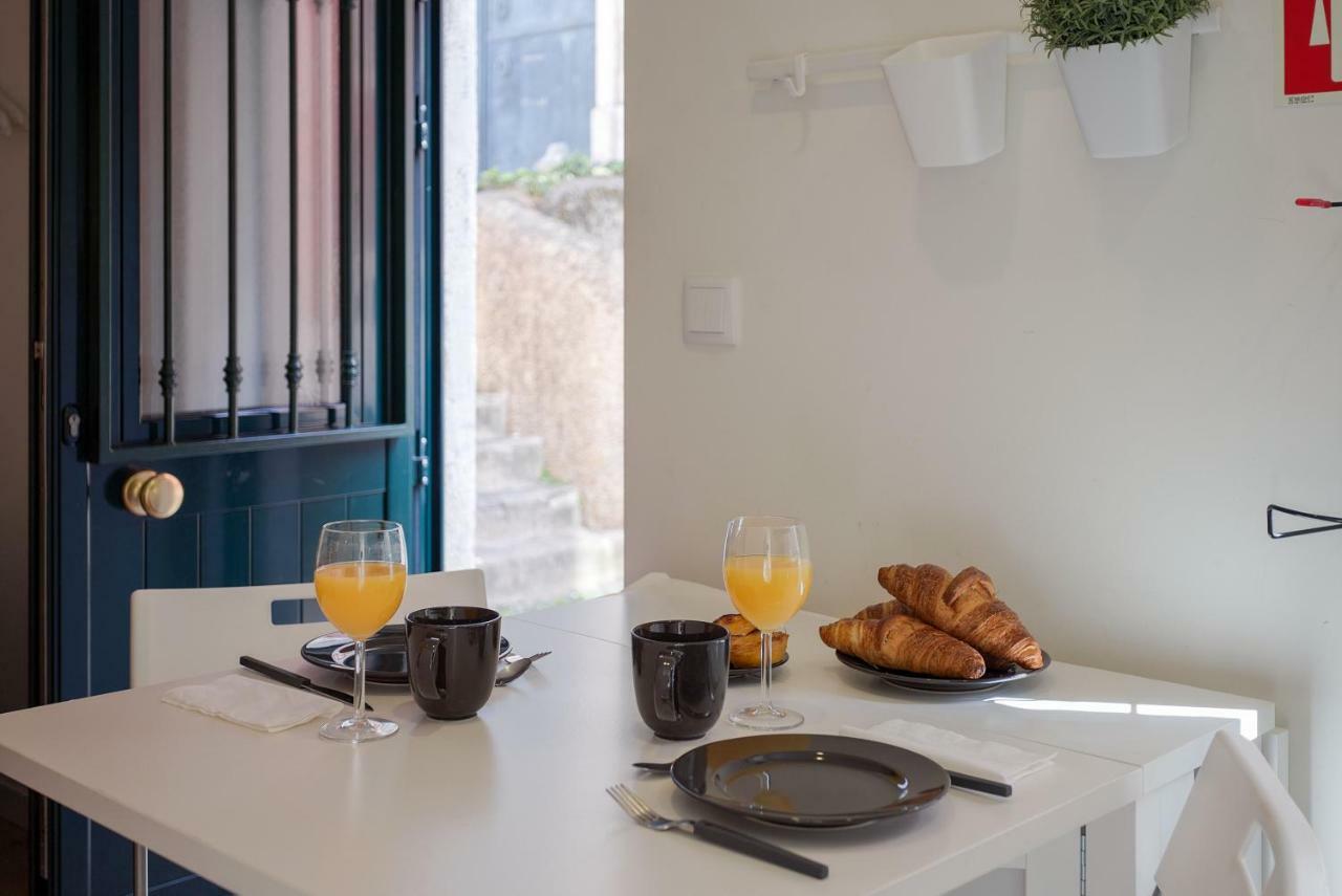 Ferienwohnung Typical And Brand New T.M. Flat Lissabon Exterior foto